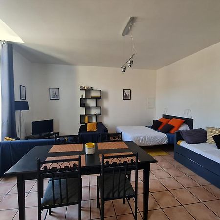 Villeneuve-lès-Béziers Le Prieure - Studios Jusqu'A 4 Personnes מראה חיצוני תמונה